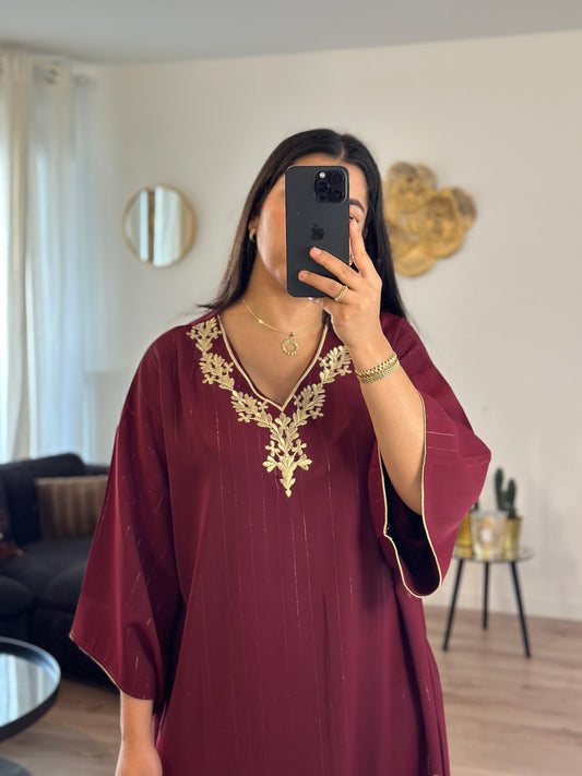غندورة نيليا